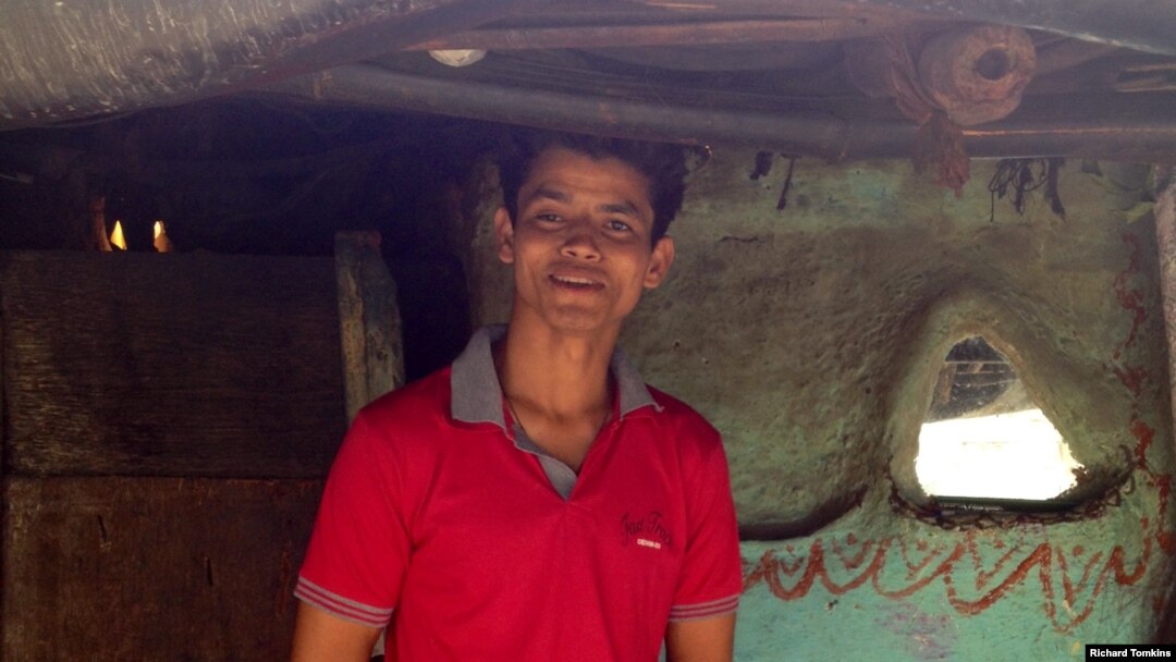A resident of a slum in New Delhi, Devraj Singh (Anjana Pasricha/VOA)