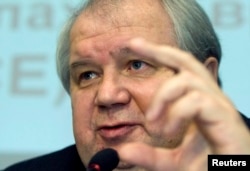 Russia's Deputy Foreign Minister Sergei Kislyak speaks during a news conference in Moscow, Dec. 15, 2007.