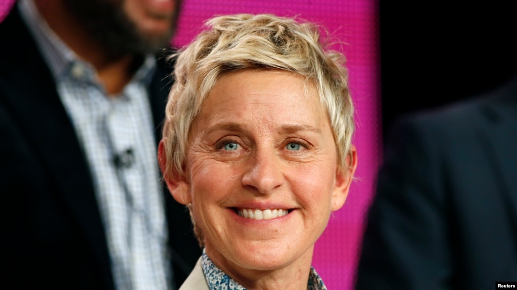 Ellen DeGeneres se presentarÃ¡ en San Diego, San Francisco y Seattle del 10 al 23 de agosto. En la grÃ¡fica, Ellen previo a su mÃ¡s reciente cirugÃ­a estÃ©tica para corregir sus "patas de gallo".
