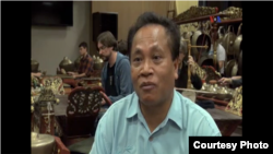 Ki Midiyanto, dalang dan dosen gamelan di universitas Berkeley di California (dok: VOA)