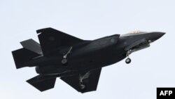 일본 항공자위대 소속 F-35 전투기.