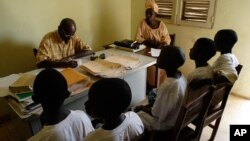 Une école coranique à Gabu, Guinée-Bissau, 14 décembre 2008.