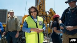 Walikota Cape Town Patricia De Lille dalam konferensi pers hari Kamis (11/1).