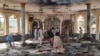 انفجار بمب در مسجدی در افغانستان بیش از یکصد کشته و زخمی برجا گذاشت