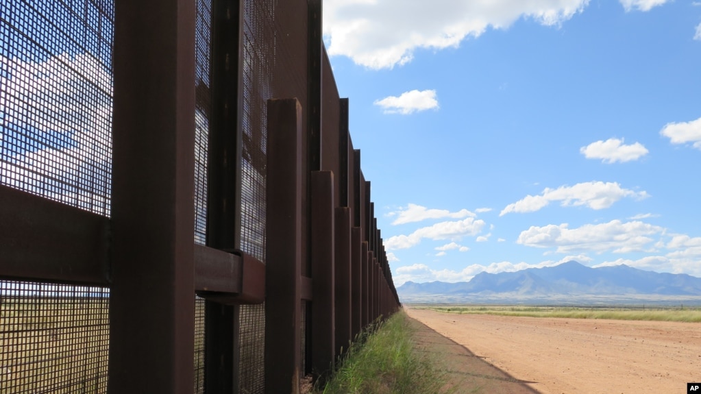 Image result for usa kongress mexico border wall 1,6 million