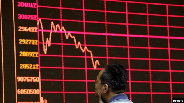Los mercados de Shanghái y Shenzhen cerraron el martes a un 0,3% del cierre del lunes.