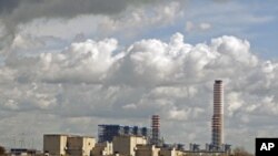 2011年3月18日拍摄的意大利一座正在建设中的核电站