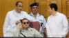 حسنی مبارک به سه سال زندان و پرداخت جریمه محکوم شد