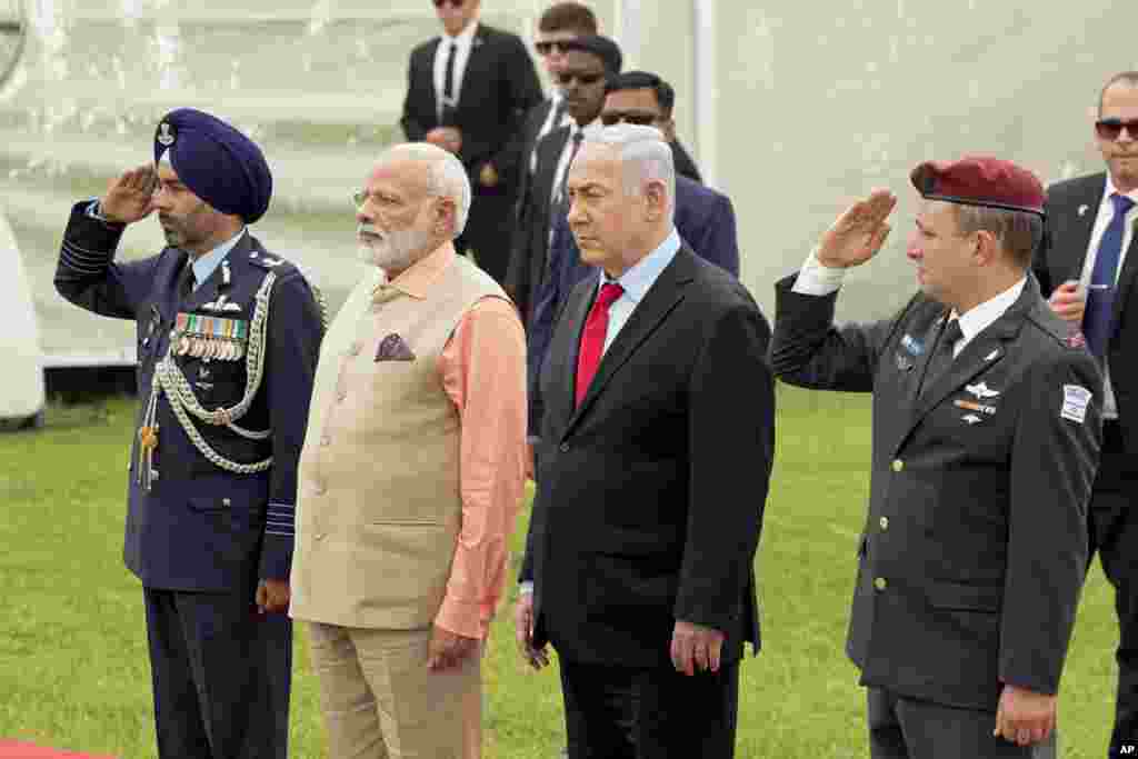 نارندرا مودی، نخست وزیر هند و همتای اسرائیل او بنیامین نتانیاهو در آرامگاه سربازان جنگ جهانی اول در شهر حیفا، یاد سربازان هندی که در آن جنگ کشته شدند را گرامی داشتند.