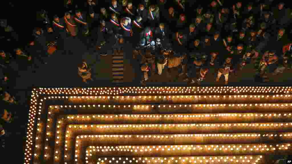 An kai hari kan gidan jaridar Charlie Hebdo, Paris a Faransa.