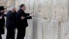 Au Mur des Lamentations, Pompeo offre à Netanyahu une image symbolique