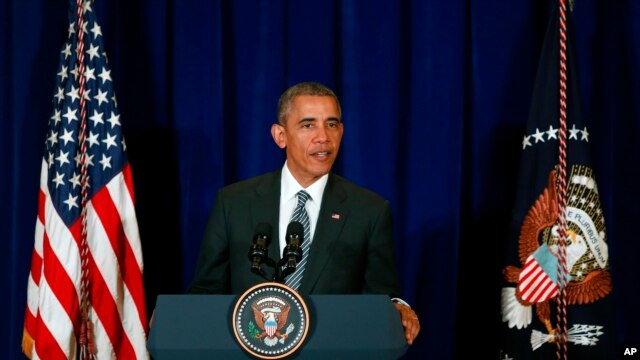 El presidente Barack Obama habla durante una conferencia de prensa en Kuala Lumpur, Malasia.