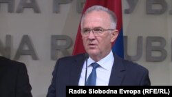 Istina, ma kako ona teška bila, mora se ustanoviti, poručio Dragan Čavić 2004. godine