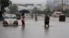 멕시코 허리케인, 폭풍 피해 겹쳐...17명 사망