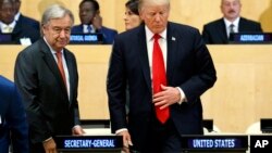 Le président Donald Trump s'assoie à l'ONU, le 18 septembre 2017.