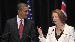 资料照片：美国总统奥巴马跟澳大利亚总理吉拉德在堪培拉举行联合记者会。(2011年11月16日)