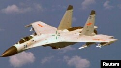 Chinese J-11 fighter jet -တရုတ် ဖိုက်တာ ဂျက်လေယာဉ်။