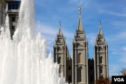 The Salt Lake Temple towers over Temple Square in downtown Salt Lake City, Utah, near the site of the headquarters of the Church of Jesus Christ of Latter-day Saints. Mormons make up 60 percent of Utah's population. Oct. 26, 2016. (R. Taylor/VOA)