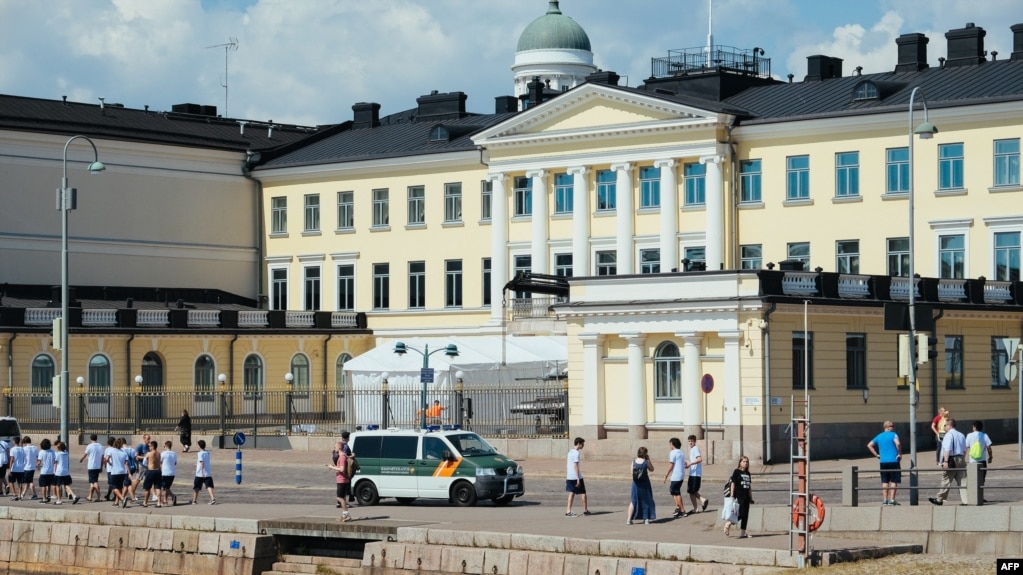 Në prag të takimit të Helsinkit Trump – Putin
