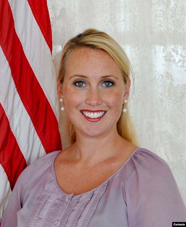 Lydia Barraza, portavoz en español del Departamento de Estado