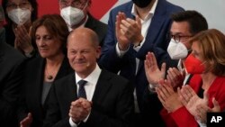 Lider socijaldemokrata Olaf Šolc poslije proglašenja izbornih rezultata