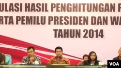 Komisi Pemilihan Umum (KPU) menetapkan Joko Widodo-Jusuf Kalla sebagai pemenang Pilpres 2014 di Jakarta, Selasa (22/7).