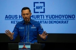 Ketua Umum Partai Demokrat, Agus Harimurti Yudhoyono, memberikan keterangan pers terkait kongres luar biasa (KLB) yang dilakukan kubu lain, Jumat 5 Maret 2021.