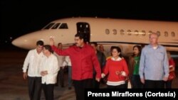 El presidente Nicolás Maduro llegó a Cuba donde se reunirá con su par, Raúl Castro y los países del ALBA.