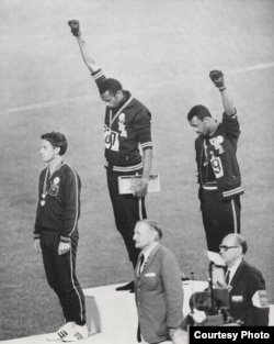 This photograph captured what is regarded as one of the most overtly political statements in the history of the modern Olympics, a protest against inequality and for the human rights movement at large. (Courtesy National Portrait Gallery)