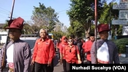 PD PDI P DI Yogyakarta mendaftarkan 55 nama Bacaleg untuk Pemilu 2019, Selasa, 17 Juli 2018. (Foto: Nurhadi Sucahyo/VOA)
