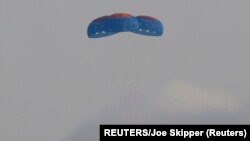 USA, Texas, The capsule carrying billionaire businessman Jeff Bezos and three crew members returns 