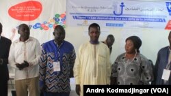 Les responsables des journalistes tchadiens demandent au gouvernement d'appuyer les médias privés à N'Djamena, au Tchad, le 19 mai 2020. (VOA/André Kodmadjingar)