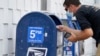 Upravnik Pošte SAD poručio da će glasački listići stići na vrijeme