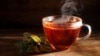 گزارش سی‌ان‌ان از تحقیقی در ایران: چای «دهان‌سوز» و داغ خطر سرطان مری را دو برابر می کند