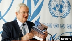 FILE - Stephen O'Brien, U.N. Under-Secretary-General for Humanitarian Affairs, attends a news conference at the United Nations in Geneva, Switzerland, June 22, 2017. 