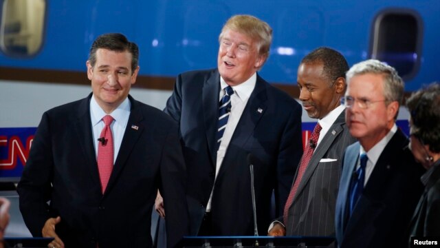 Los candidatos republicanos (de izquierda a derecha) Ted Cruz, Donald Trump, Ben Carson y Jeb Bush buscarán sobresalir en el quinto debate en Las Vegas, Nevada.

