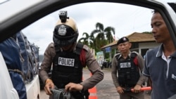 မြန်မာဘက်ကနေ သူတို့နိုင်ငံဘက်ပြန်ဝင်တဲ့ ထိုင်းနိုင်ငံသားတချို့ကို ထိုင်းရဲဖမ်းဆီး