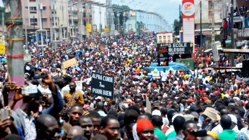 Les autorités guinéennes maintiennent l'interdiction de manifester