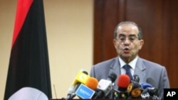 Mahmud Jibril, number two in Libya's Western-backed National Transitional Council (NTC) addresses a news conference in Tripoli on September 8, 2011
