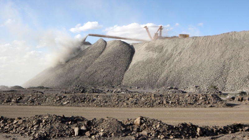 Trade Experts Unruffled About Rare Earth Minerals Supply