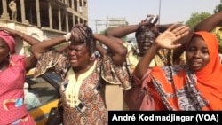 La grève des fonctionnaires à N'Djamena, au Tchad, le 30 mai 2018. (VOA/André Kodmadjingar)