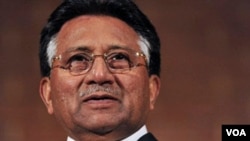 Mantan Presiden Pakistan, Jenderal Pervez Musharraf berbicara di London, Inggris sebelum peluncuran partai politiknya.