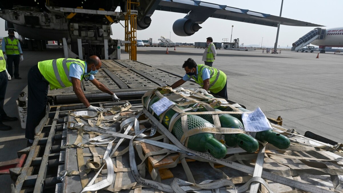 Pesawat AS yang Bawa Bantuan COVID-19 Tiba di New Delhi