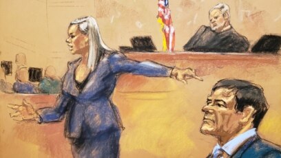 Tư liệu - Hình ảnh kí họa cho thấy Trợ lí Công tố viên liên bang Amanda Liskamm chỉ tay về phía bị cáo Joaquin "El Chapo" Guzman (phải) trong phần phản bác lập luận trong phiên tòa xét xử Guzman tại tòa án liên bang ở Brooklyn, Thành phố New York, ngày 31 tháng 1, 2019.