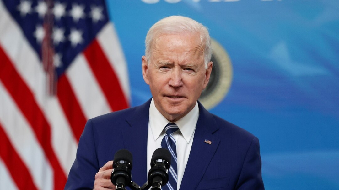57 persen warga AS yang disurvei tidak setuju cara Presiden Biden menangani isu migran di perbatasan.