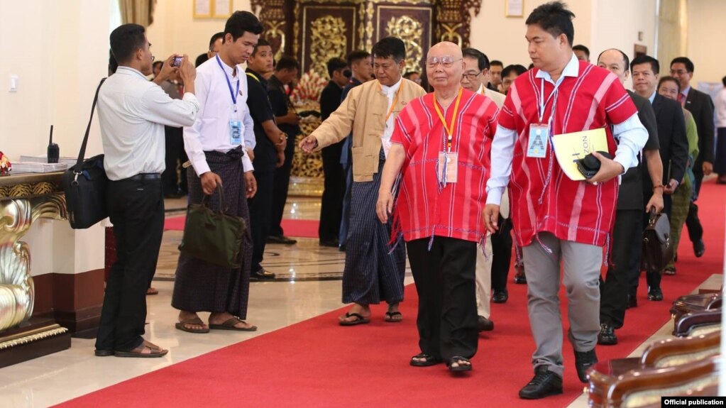 KNU ဥကၠ႒ဗိုလ္ခ်ဳပ္ၾကီး မူတူးေစးဖိုး NCA-S EAO ထိပ္သီး အစည္းအေ၀းတက္ေရာက္လာစဥ္ (NCA-S EAO)