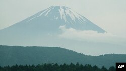 日本的富士山美景
