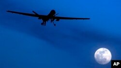 아프가니스탄의 칸다하르 상공을 날고있는 미국 무인기 (자료사진) 