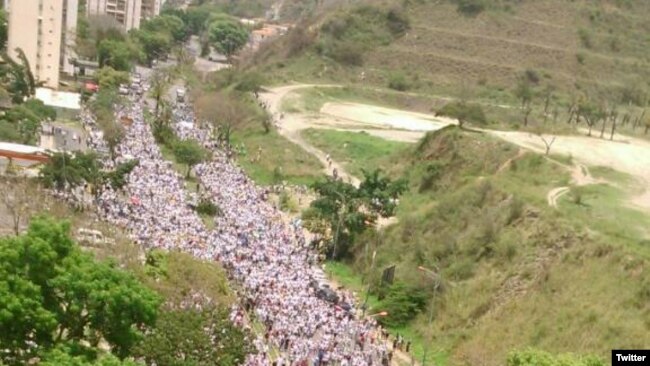 #Venezuela #Montalbán #MarchaDelSilencio convocada por la oposición. Foto: @OdaMM