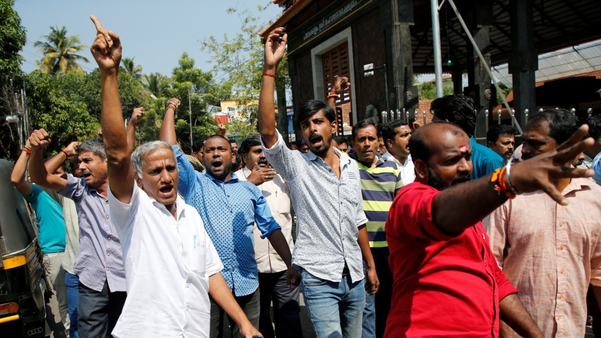 Thiruvananthapuram: Students protest against water crisis   Thiruvananthapuram: Students protest against water crisis